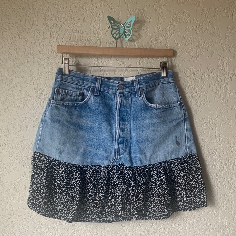 Urban Outfitter Levi’s Denim Skirt